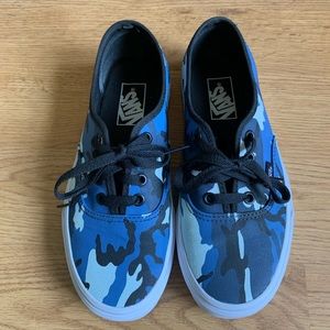 Vans blue camo!